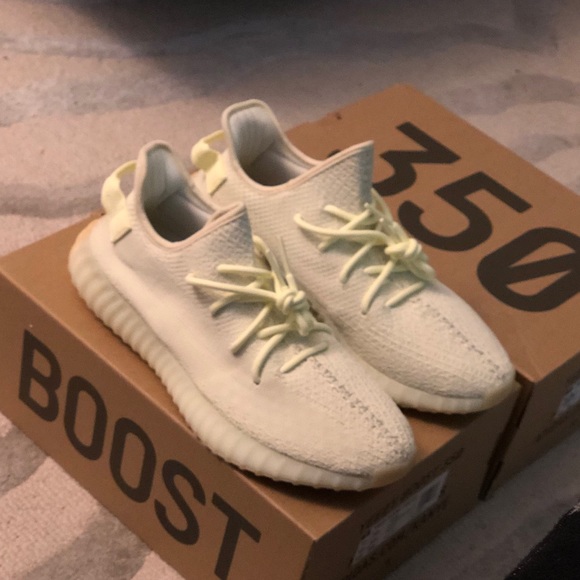 NEW DEADSTOCK Yeezy 350 V2 Butter w/ Box - Picture 1 of 8